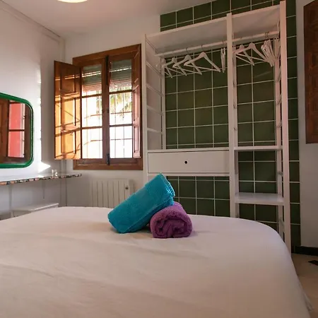 Casa Cuartel El Velero Hébergement de vacances *