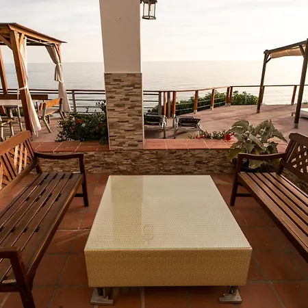 Casa Cuartel El Velero Nerja