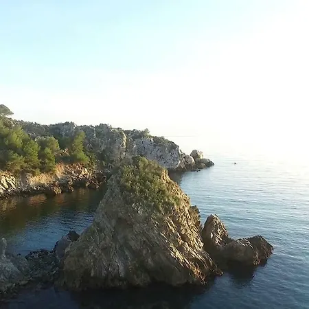 Casa Cuartel El Velero Hébergement de vacances Nerja